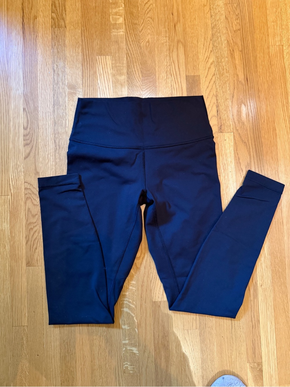 lululemon athletica Wunder Under 28” length Black size 8